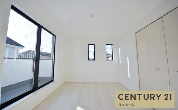 �_�ސ쌧���l�s���J��{��2���ڂ̐V�z��ˌ��Ă̐Q��