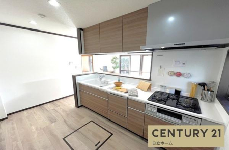 �_�ސ쌧���l�s�`��扺�i�J2���ڂ̒��È�ˌ��ẴL�b�`��