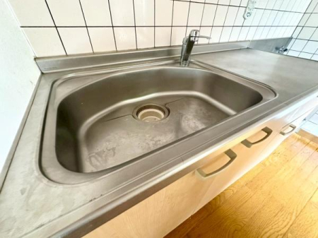 �_�ސ쌧���l�s�t��`�q�c2���ڂ̒��È�ˌ��ẴL�b�`��