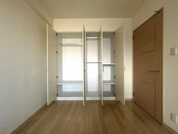 �_�ސ쌧���l�s�t��`�c���̒��Ã}���V�����̐Q��