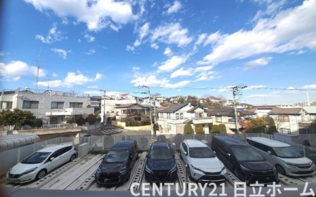 �_�ސ쌧���l�s�˒ˋ�˒˒��̒��Ã}���V�����̏Z�˂���̒��]�ʐ^