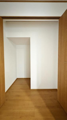 �_�ސ쌧���s�{�O�����1���ڂ̐V�z��ˌ��Ă̎��[