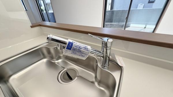 �_�ސ쌧���s�{�O�����1���ڂ̐V�z��ˌ��Ă̂��̑�