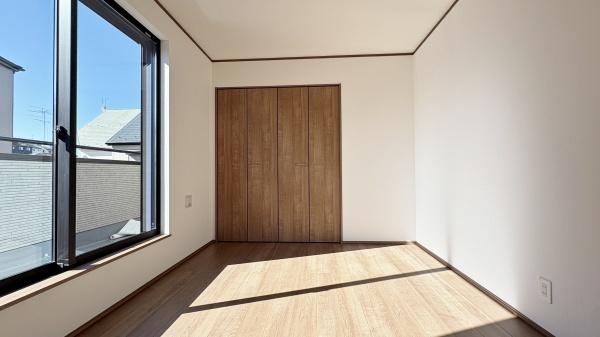 �_�ސ쌧���s�{�O�����1���ڂ̐V�z��ˌ��Ă̗m��