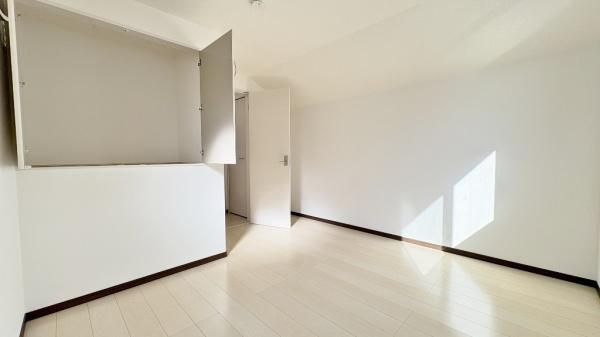 �_�ސ쌧���l�s��q��ꓪ2���ڂ̒��È�ˌ��Ă̗m��