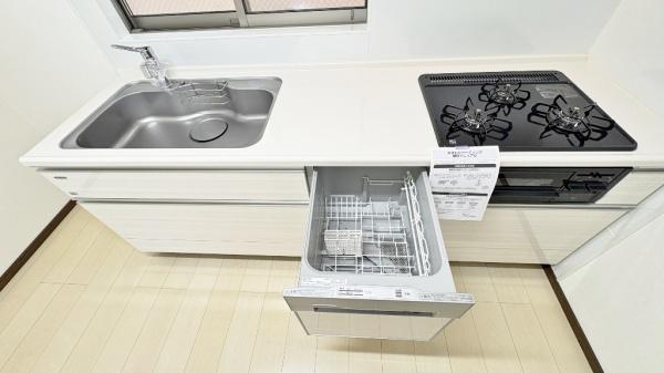 �_�ސ쌧���l�s��q��ꓪ2���ڂ̒��È�ˌ��ẴL�b�`��