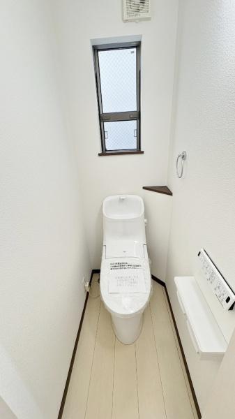 �_�ސ쌧���l�s��q��ꓪ2���ڂ̒��È�ˌ��Ẵg�C��