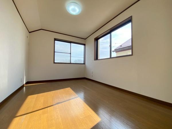 �_�ސ쌧���l�s�ߌ��擌��������̒��È�ˌ��Ă̎q������