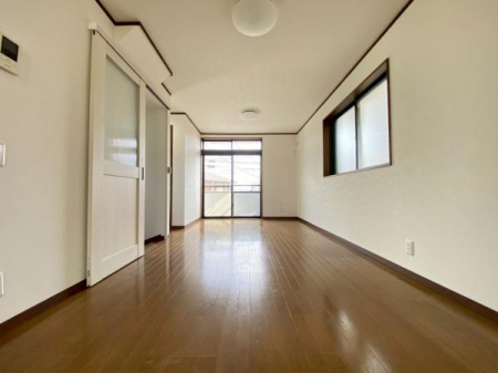 �_�ސ쌧���l�s�ߌ��擌��������̒��È�ˌ��Ẵ��r���O