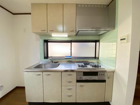 �_�ސ쌧���l�s�ߌ��擌��������̒��È�ˌ��ẴL�b�`��