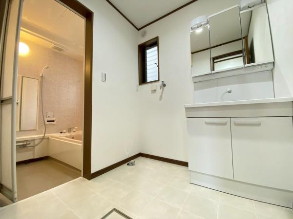 �_�ސ쌧���l�s�ߌ��擌��������̒��È�ˌ��Ă̐��ʑ�E���ʏ�