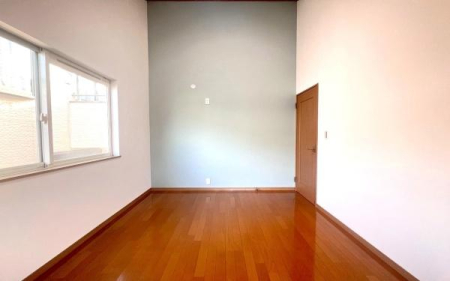 �_�ސ쌧���l�s�ߌ���n��6���ڂ̒��È�ˌ��Ă̎q������