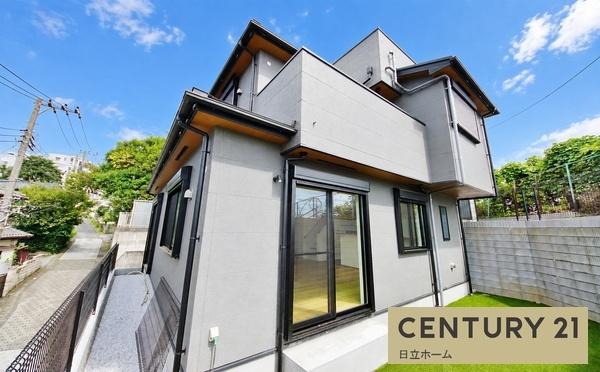�_�ސ쌧���l�s�ۓy�P�J���蒬�̐V�z��ˌ��Ă̑O�ʓ��H�܂ތ��n�ʐ^