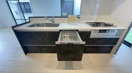 �_�ސ쌧���l�s����{�����̒��È�ˌ��ẴL�b�`��