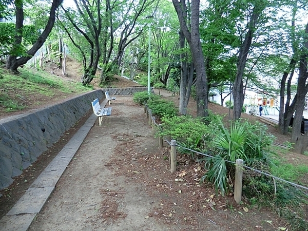 �_�ސ쌧���l�s�˒ˋ敽�˒��̒��È�ˌ��Ă̎��ӊ�