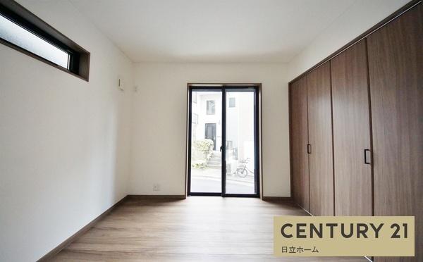 �_�ސ쌧���l�s�˒ˋ�˒˒��̐V�z��ˌ��Ă̎q������