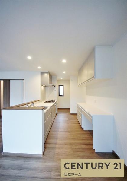 �_�ސ쌧���l�s�˒ˋ�˒˒��̐V�z��ˌ��ẴL�b�`��