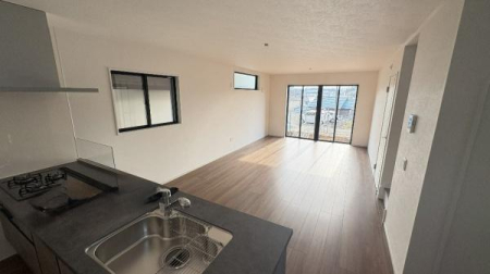 �_�ސ쌧���l�s�˒ˋ�����̐V�z��ˌ��Ẵ��r���O