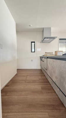 �_�ސ쌧���l�s�˒ˋ�����̐V�z��ˌ��ẴL�b�`��