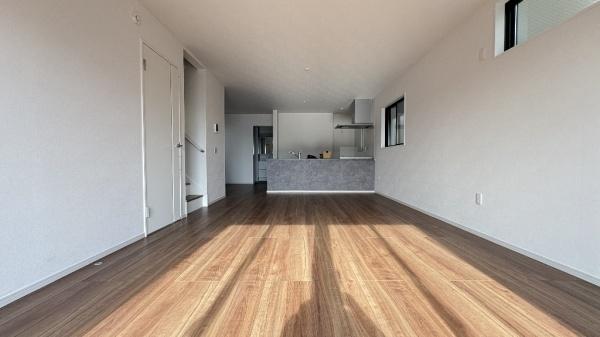 �_�ސ쌧���l�s�˒ˋ�����̐V�z��ˌ��Ẵ��r���O