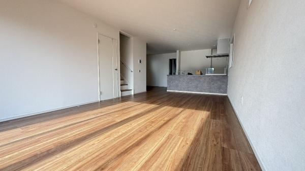 �_�ސ쌧���l�s�˒ˋ�����̐V�z��ˌ��Ẵ��r���O