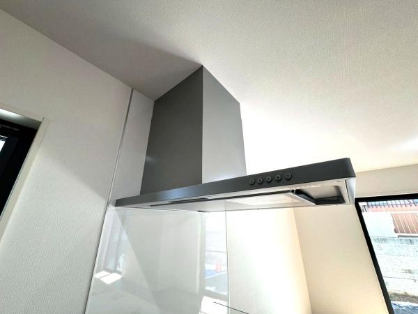 �_�ސ쌧���l�s��q�搙�c6���ڂ̐V�z��ˌ��ẴL�b�`��