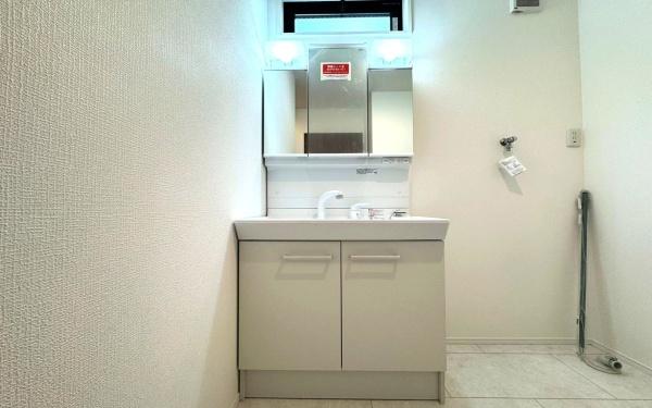 �_�ސ쌧���l�s��q�搙�c6���ڂ̐V�z��ˌ��Ă̐��ʑ�E���ʏ�