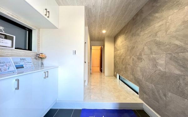 �_�ސ쌧���l�s�`�k����g�{��3���ڂ̐V�z��ˌ��Ă̌���