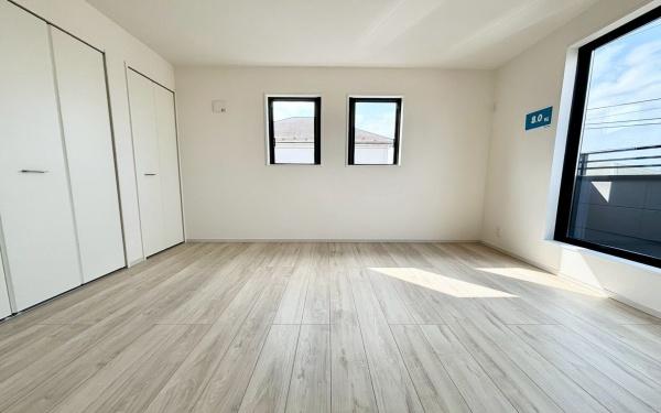 �_�ސ쌧���l�s��撆�c��5���ڂ̐V�z��ˌ��Ă̐Q��