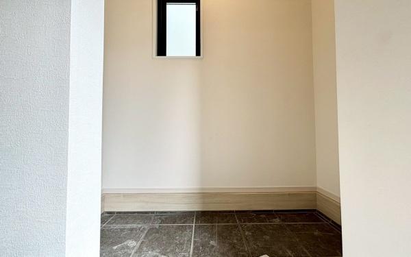 �_�ސ쌧���l�s��撆�c��5���ڂ̐V�z��ˌ��Ă̎��[