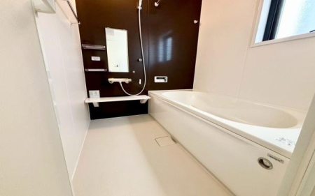 �_�ސ쌧���l�s��撆�c��5���ڂ̐V�z��ˌ��Ă̗���