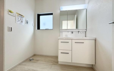 �_�ސ쌧���l�s��撆�c��5���ڂ̐V�z��ˌ��Ă̐��ʑ�E���ʏ�