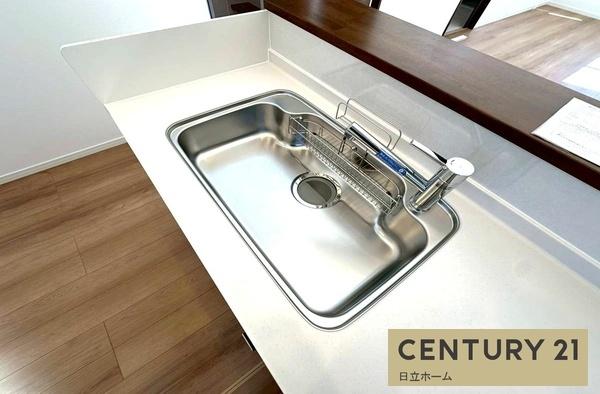 �_�ސ쌧���l�s�ߌ���k����4���ڂ̐V�z��ˌ��ẴL�b�`��