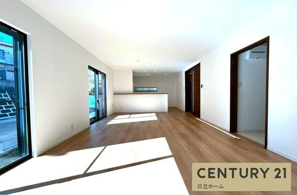 �_�ސ쌧���l�s�ߌ���k����4���ڂ̐V�z��ˌ��Ẵ��r���O