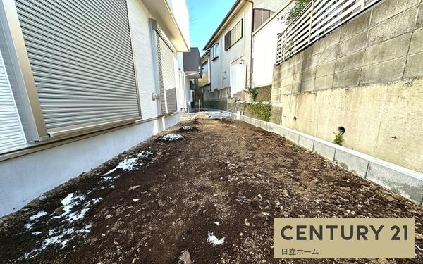 �_�ސ쌧���l�s�ߌ���k����4���ڂ̐V�z��ˌ��Ă̂��̑����n