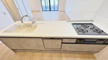 �_�ސ쌧���l�s���a�򒆉��k5���ڂ̐V�z��ˌ��ẴL�b�`��