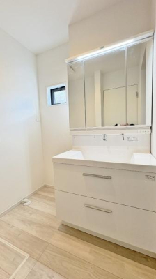 �_�ސ쌧���l�s���a�򒆉��k5���ڂ̐V�z��ˌ��Ă̐��ʑ�E���ʏ�