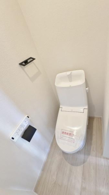 �_�ސ쌧���l�s���a�򒆉��k5���ڂ̐V�z��ˌ��Ẵg�C��