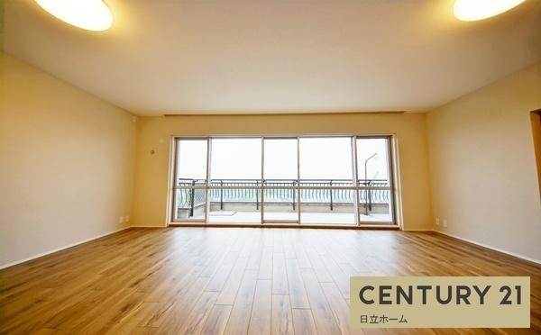 �_�ސ쌧���l�s�ۓy�P�J�捡�䒬�̒��Ã}���V�����̃��r���O