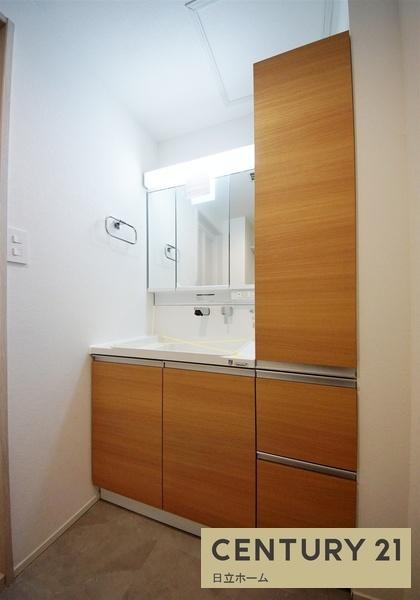 �_�ސ쌧���l�s�ۓy�P�J�捡�䒬�̒��Ã}���V�����̐��ʑ�E���ʏ�