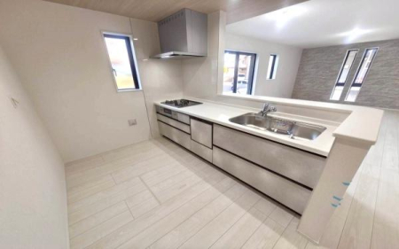 �_�ސ쌧���l�s�h��ѓ����̐V�z��ˌ��ẴL�b�`��