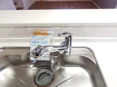 �_�ސ쌧����s�ΐ�1���ڂ̐V�z��ˌ��ẴL�b�`��