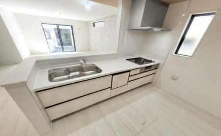 �_�ސ쌧���l�s�ߌ��抰�����̐V�z��ˌ��ẴL�b�`��