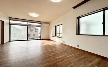 �_�ސ쌧���l�s�`���`���1���ڂ̒��È�ˌ��Ẵ��r���O