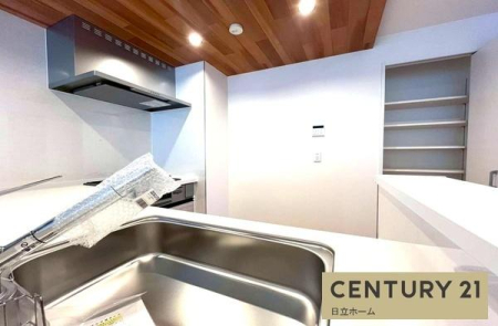 �_�ސ쌧���l�s����{�q�Ԗ�̐V�z��ˌ��ẴL�b�`��