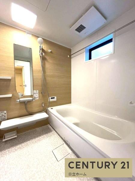 �_�ސ쌧���l�s����{�q�Ԗ�̐V�z��ˌ��Ă̗���