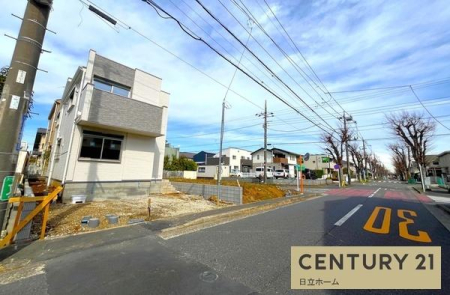 �_�ސ쌧���l�s�΋擌�{��2���ڂ̐V�z��ˌ��Ă̑O�ʓ��H�܂ތ��n�ʐ^