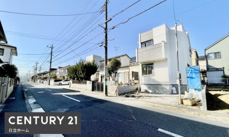 �_�ސ쌧���l�s�΋擌�{��2���ڂ̐V�z��ˌ��Ă̑O�ʓ��H�܂ތ��n�ʐ^