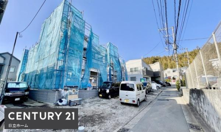 �_�ސ쌧���l�s�s�}��r�Ӓ��̐V�z��ˌ��Ă̑O�ʓ��H�܂ތ��n�ʐ^