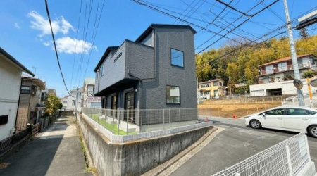 �_�ސ쌧���l�s�s�}���R�c���̐V�z��ˌ��Ă̌��n�O�ώʐ^